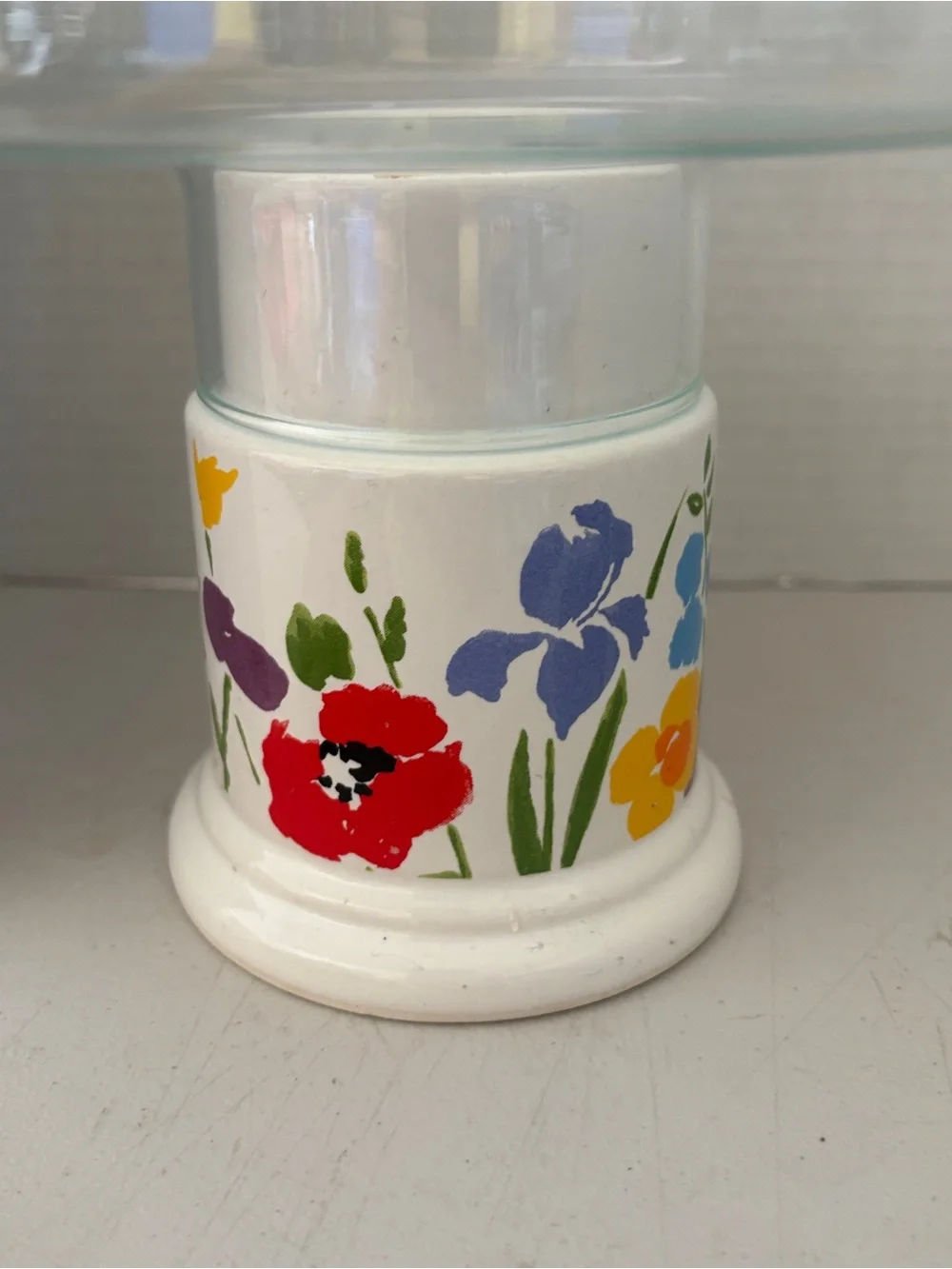 Hand-Painted Floral Ceramic Lantern with Clear Glass Shade - White